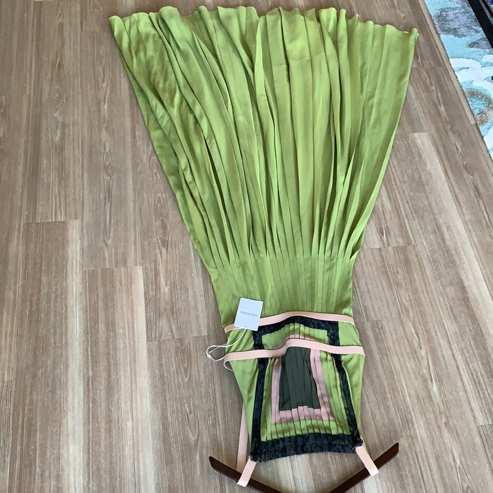 Valentino made in Italy lime green silk leather straps size 40(6) maxi dress - Picture 9 of 17